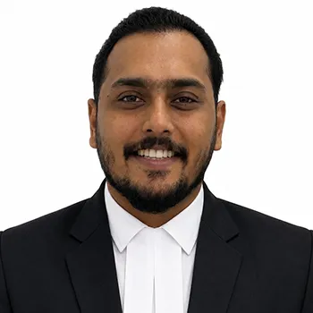 Adv. Vaishnav